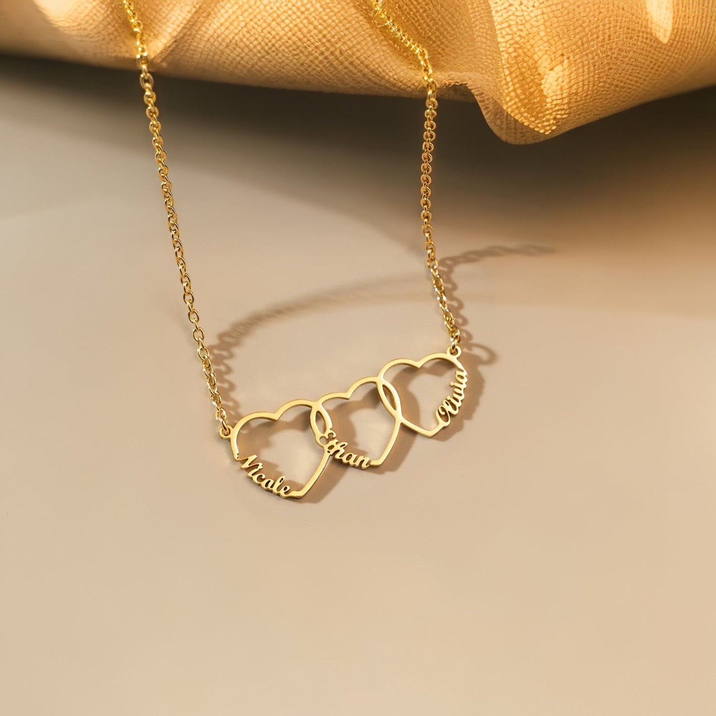 Collar Personalizado con Nombre en Forma de Corazón - Moroveta
